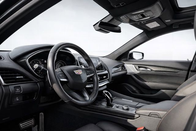 Used 2022 Cadillac CT5 Sport image 15