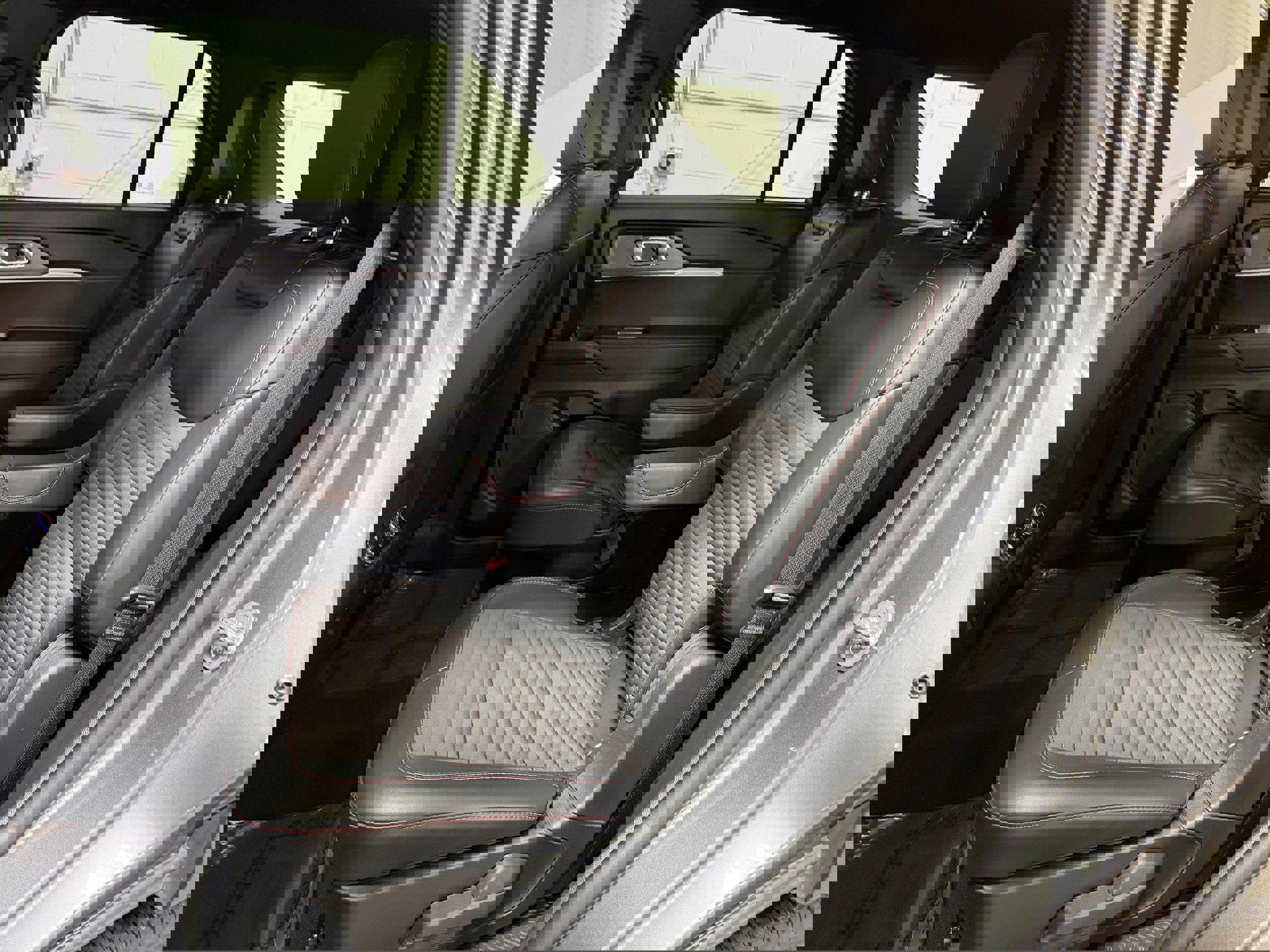 Certified 2025 Ford Explorer ST-Line image 10