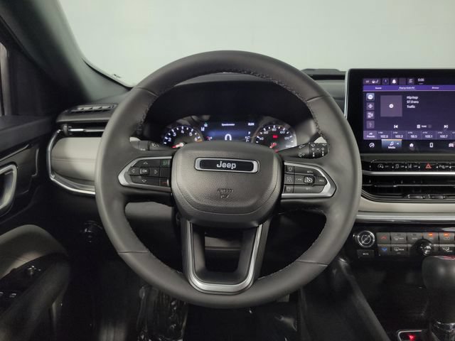 Used 2023 Jeep Compass Limited AWD/4WD image 21