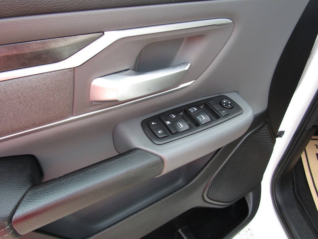 Used 2020 RAM 1500 Big Horn AWD/4WD image 21