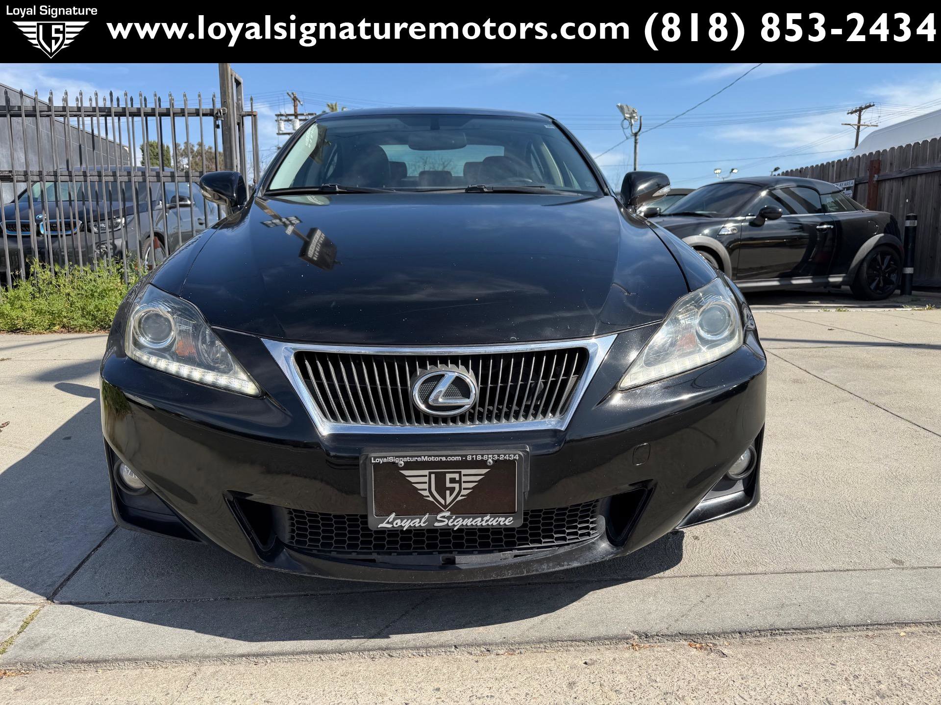 Used 2012 Lexus IS 250 w/ Premium Pkg Value Edition RWD image 2
