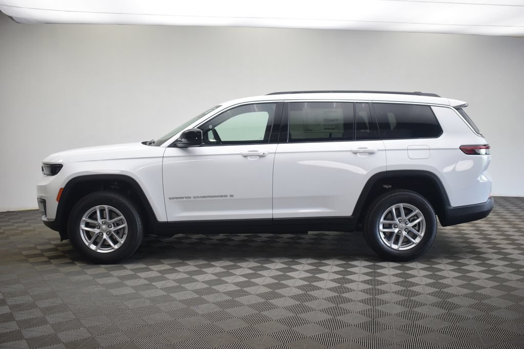 New 2026 Jeep Grand Cherokee L Laredo AWD/4WD image 12