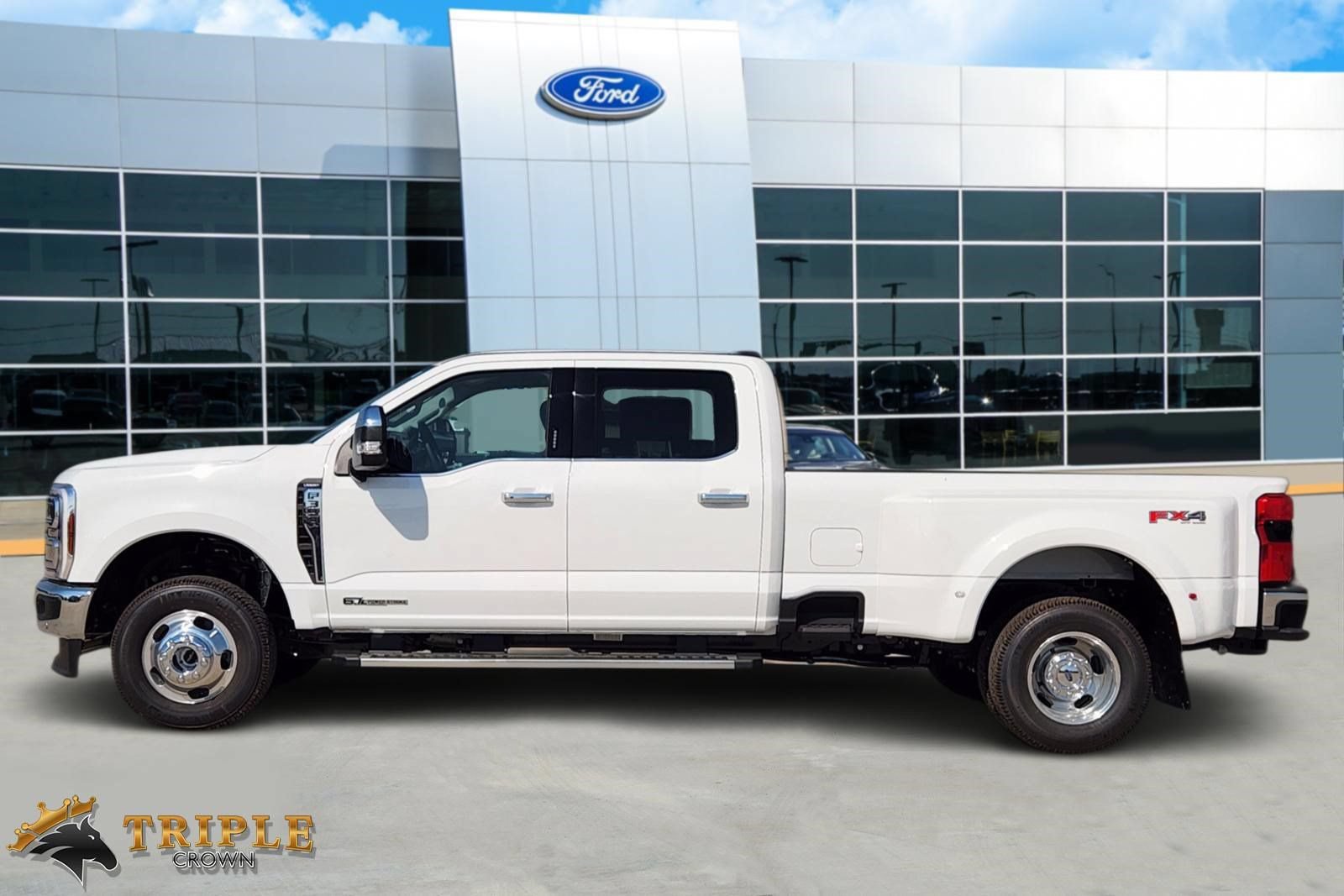 New 2026 Ford F350 Lariat w/ Lariat Premium Package AWD/4WD image 3