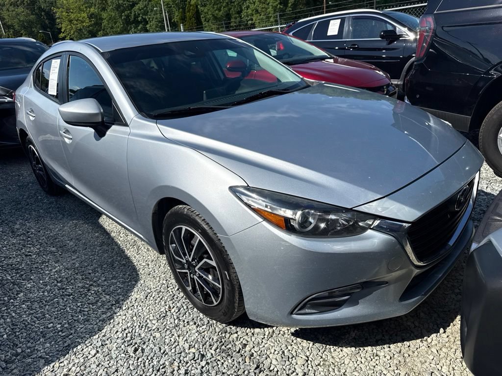 Used 2018 MAZDA MAZDA3 Sport FWD image 2