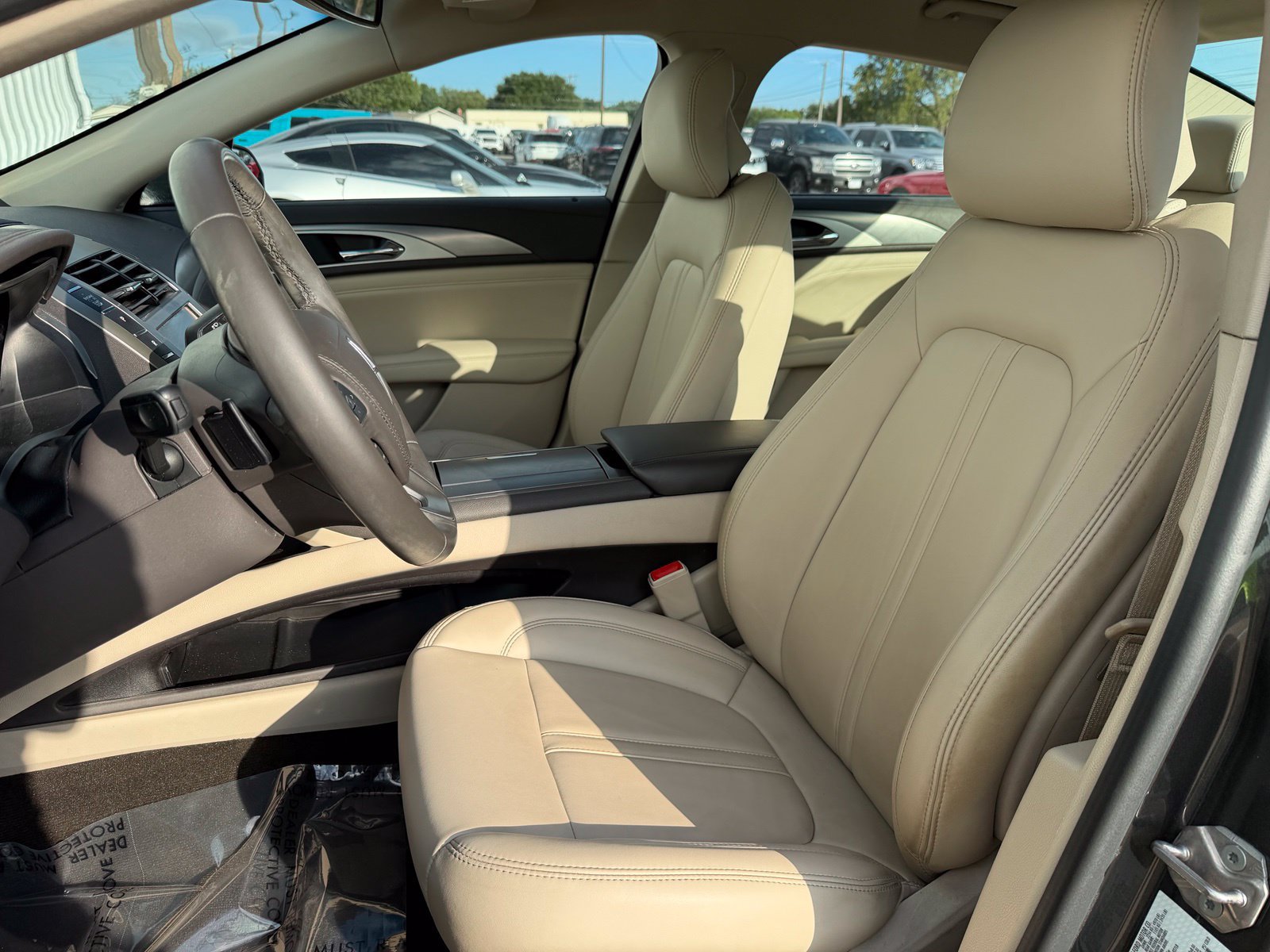 Used 2019 Lincoln MKZ Premiere AWD/4WD image 25