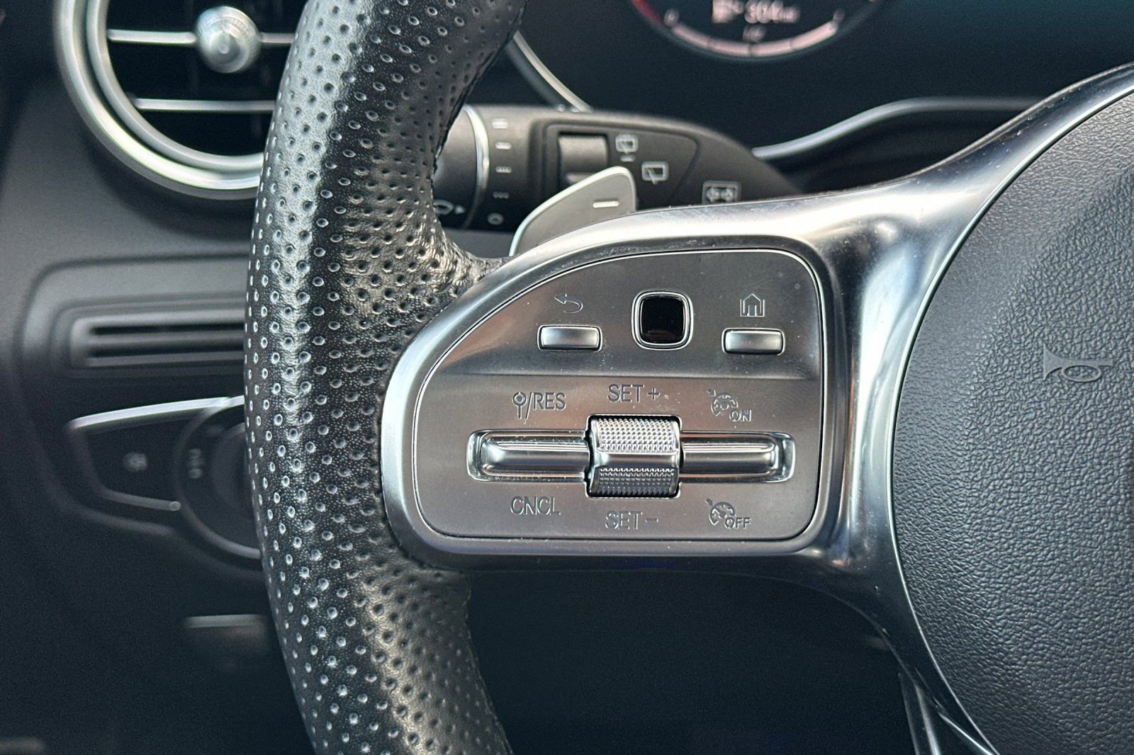 Certified 2022 Mercedes-Benz GLC 300 4MATIC image 28