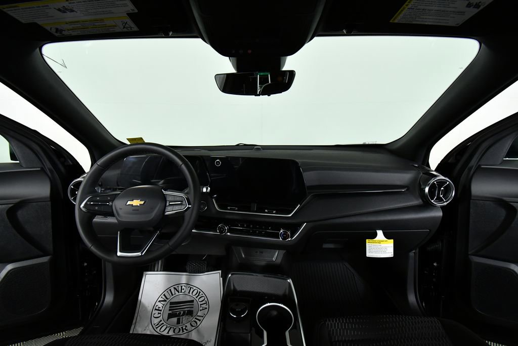 New 2026 Chevrolet Equinox LT w/ Safety and Technology Package image 18