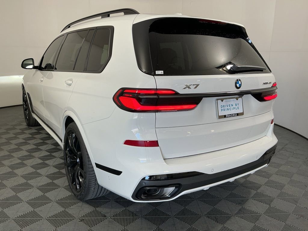 New 2026 BMW X7 xDrive40i AWD/4WD image 7