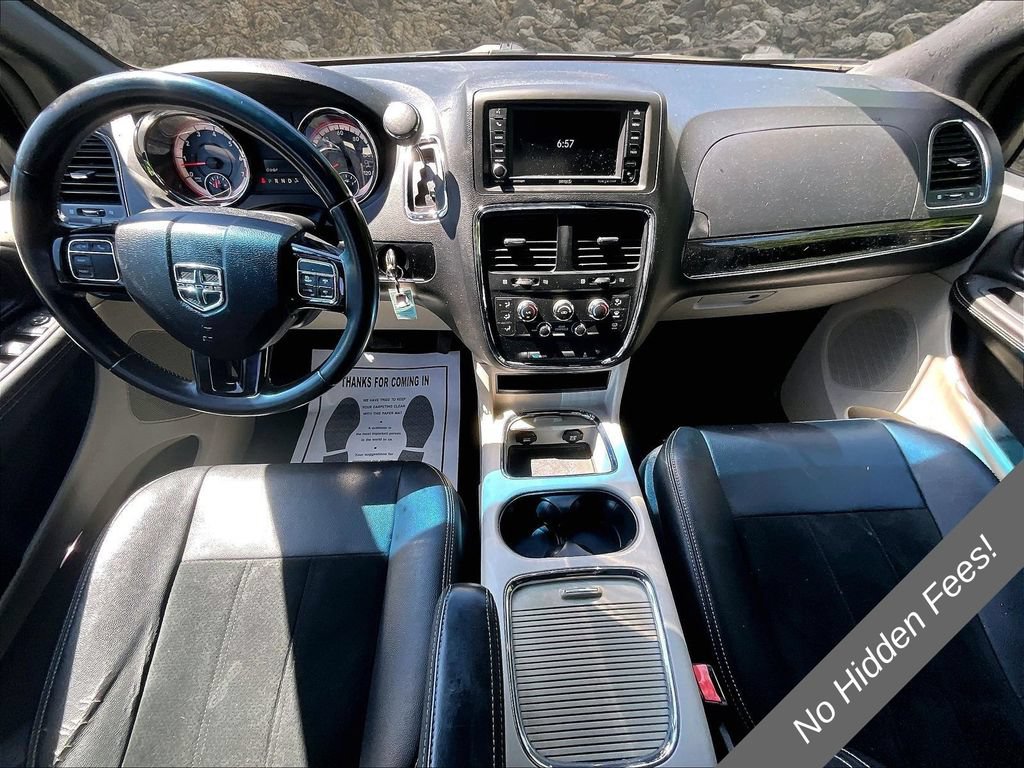 Used 2018 Dodge Grand Caravan SXT FWD image 14