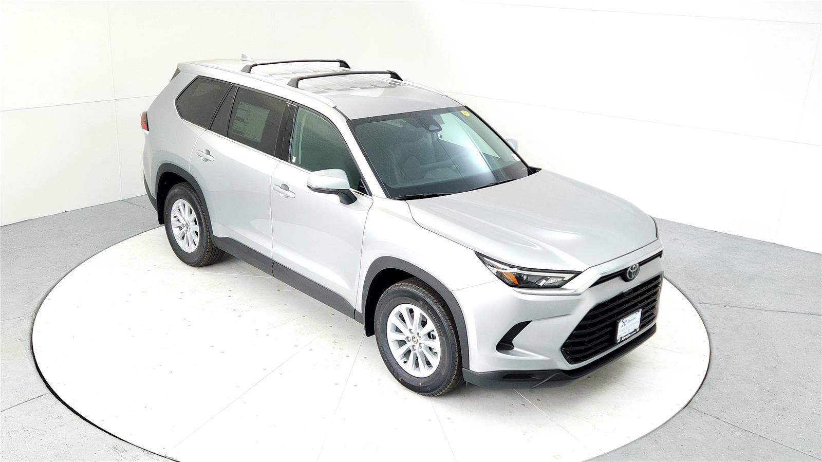 Certified 2024 Toyota Grand Highlander XLE image 13