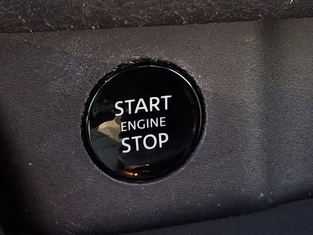 Used 2024 Nissan Rogue SV image 22