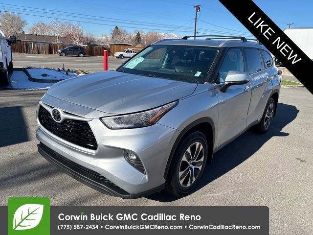 Used 2022 Toyota Highlander XLE
