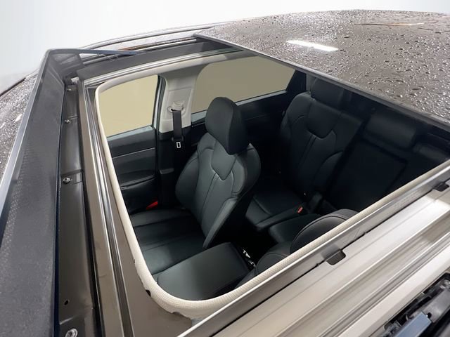 New 2026 Kia Sorento S FWD image 21