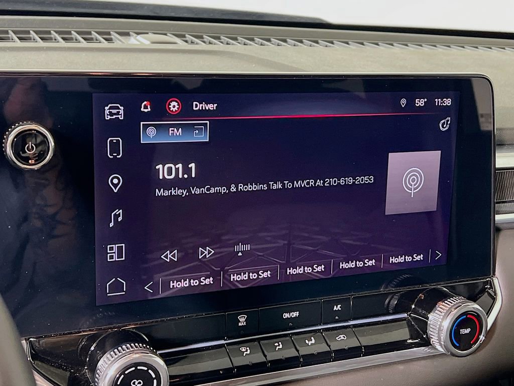 Used 2024 GMC Canyon Elevation w/ Trailering Package image 13