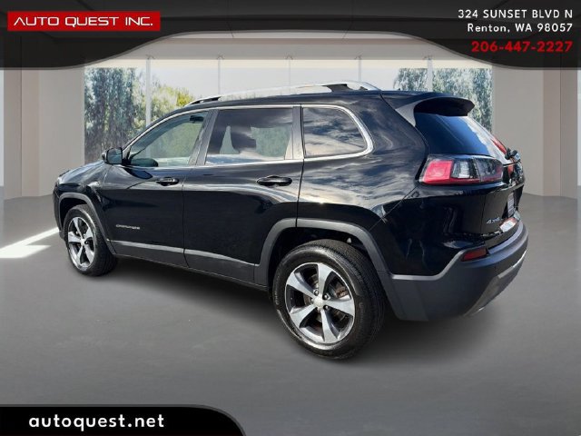 Used 2019 Jeep Cherokee Limited AWD/4WD image 7