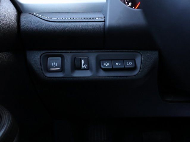 Certified 2022 GMC Acadia SLT w/ Technology Package image 43