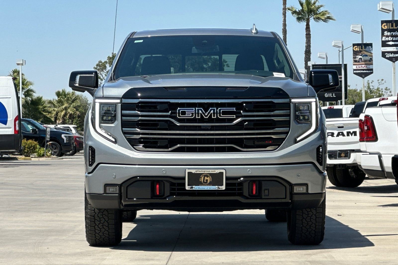 New 2026 GMC Sierra 1500 AT4 w/ LPO, Black Badging Package AWD/4WD image 10