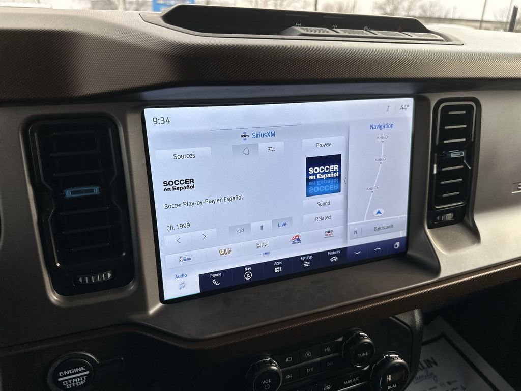 Used 2023 Ford Bronco Outer Banks image 16