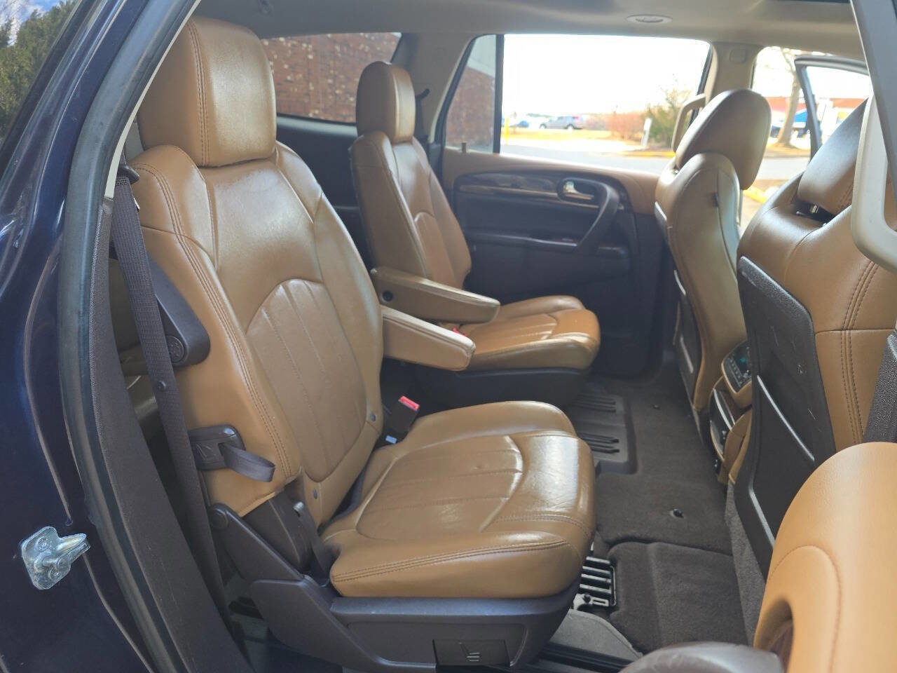 Used 2017 Buick Enclave Leather image 27