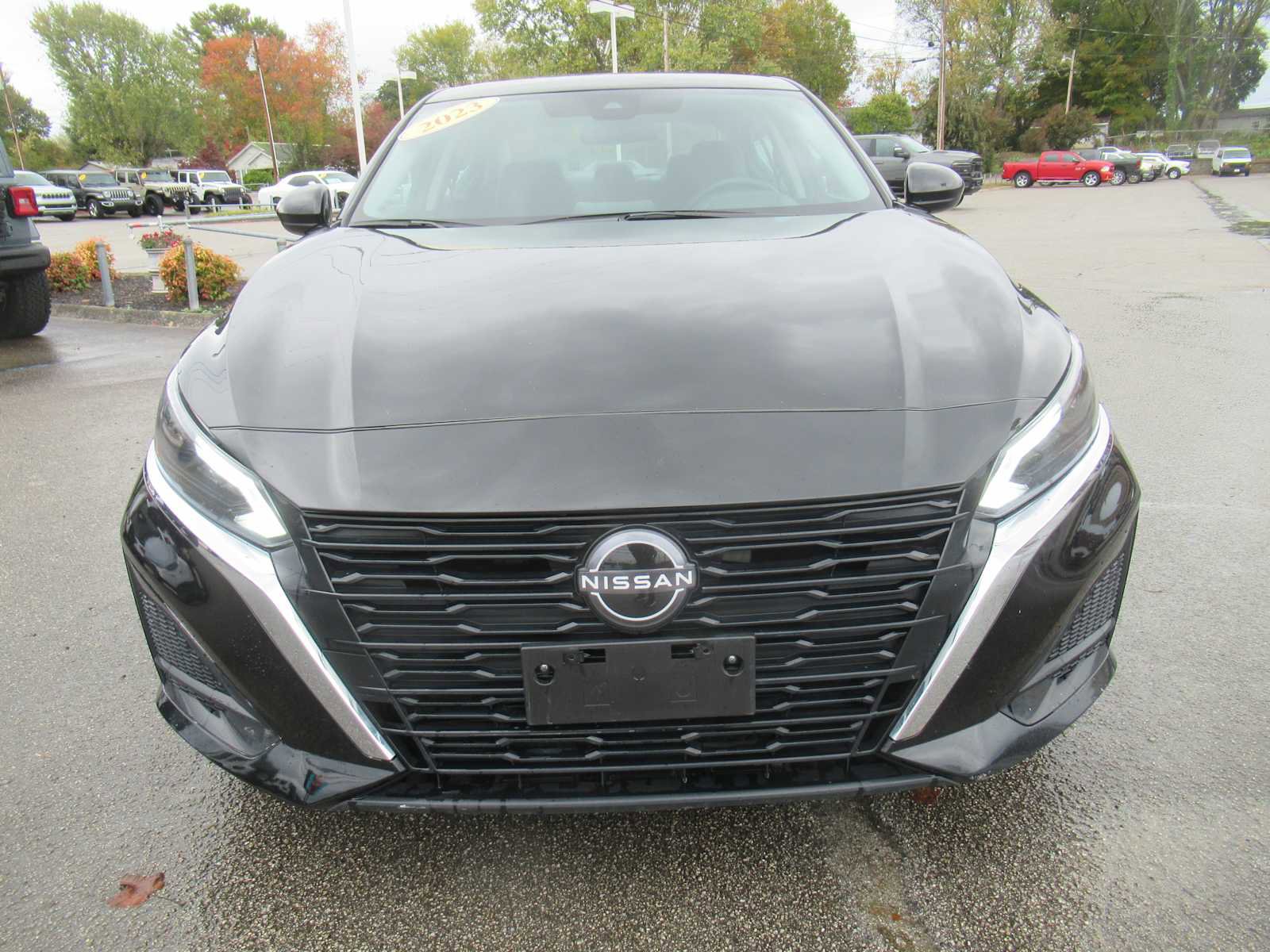 Used 2023 Nissan Altima 2.5 SV image 10