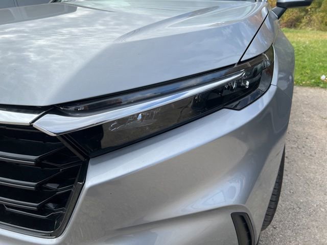 Used 2023 Honda CR-V EX-L image 10