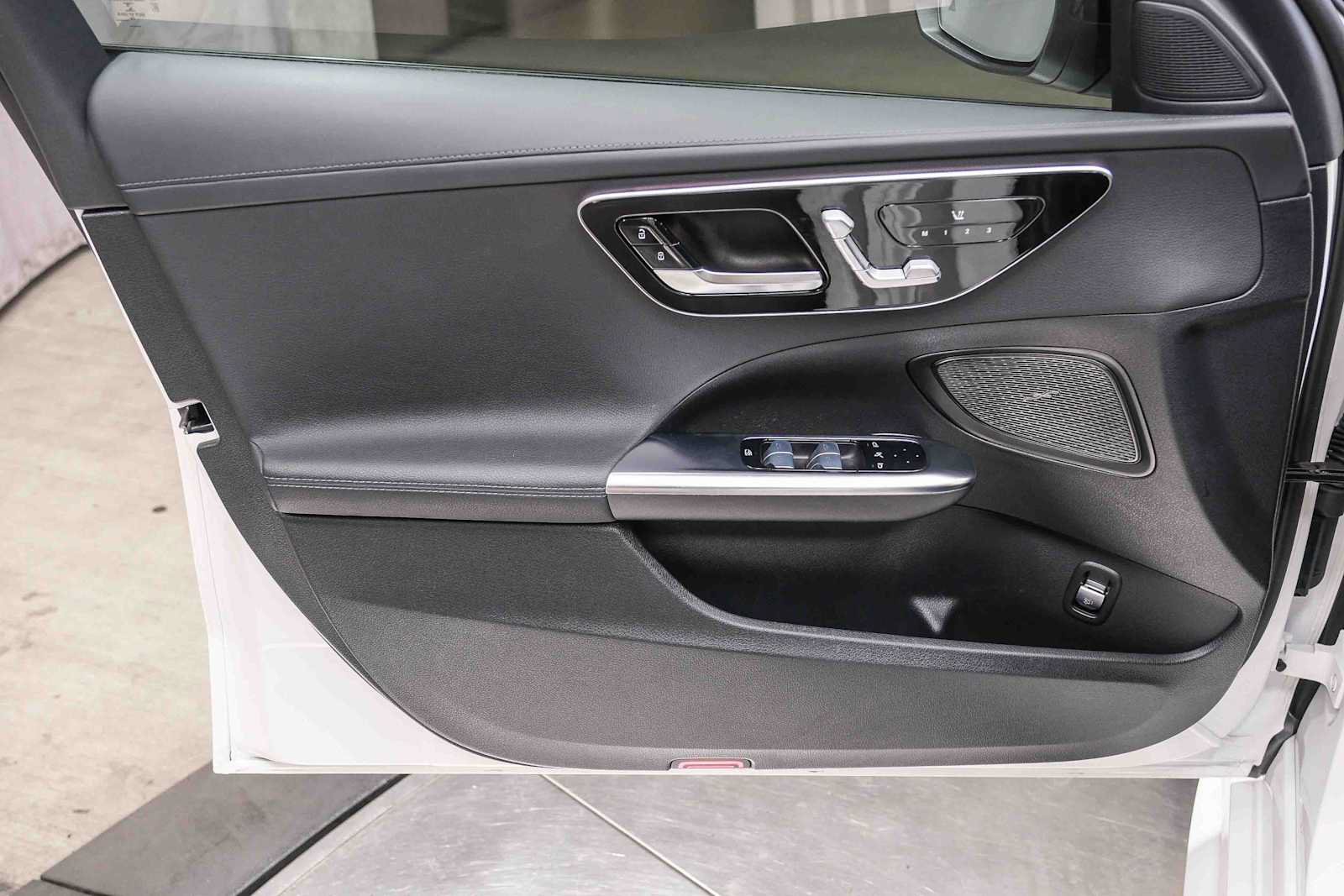 Certified 2023 Mercedes-Benz C 300 Sedan image 27