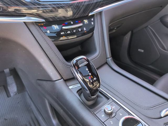 Used 2024 Cadillac XT6 Premium Luxury w/ LPO, Floor Liner Package image 22