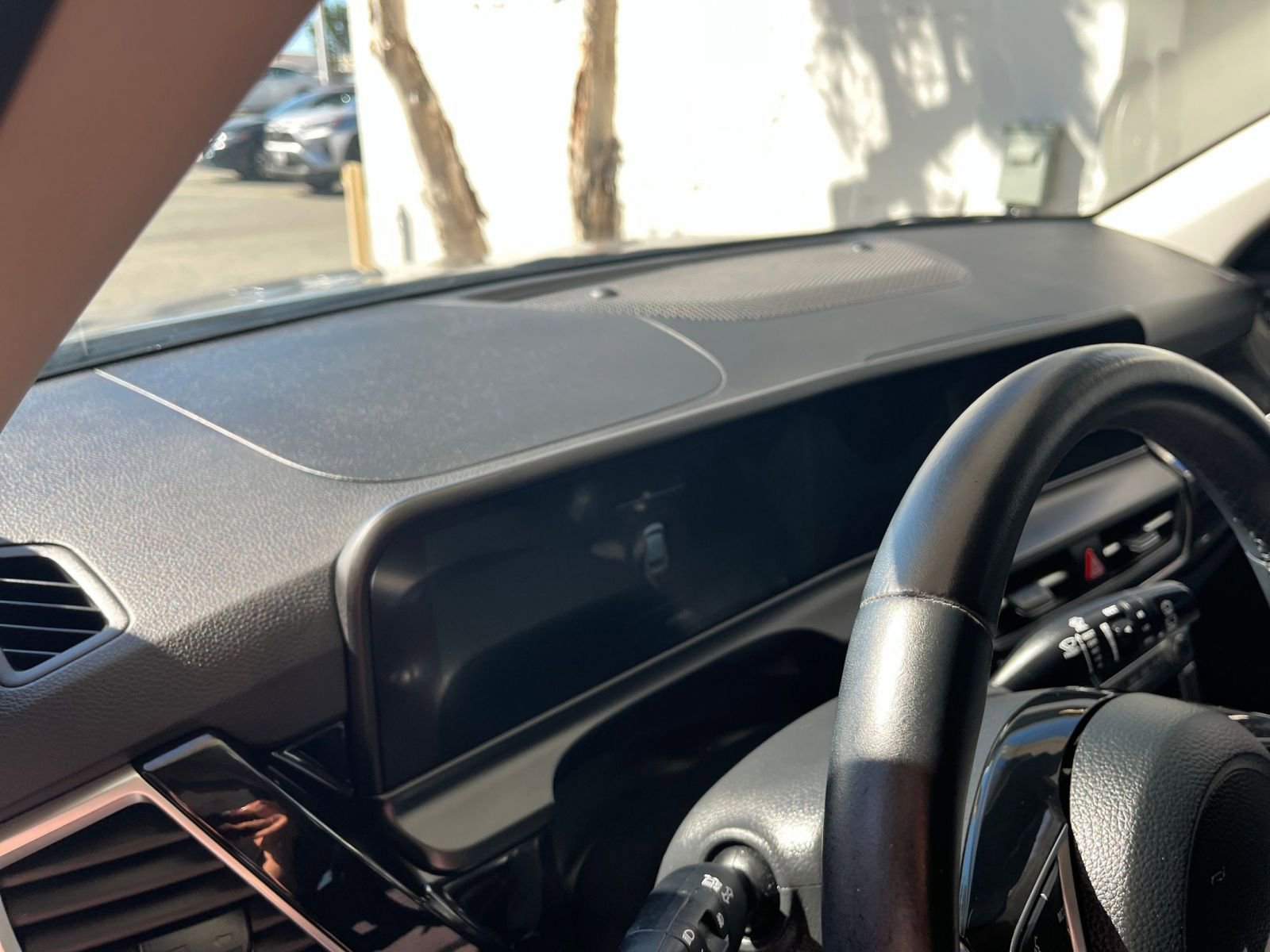 Used 2025 Kia Seltos S image 36