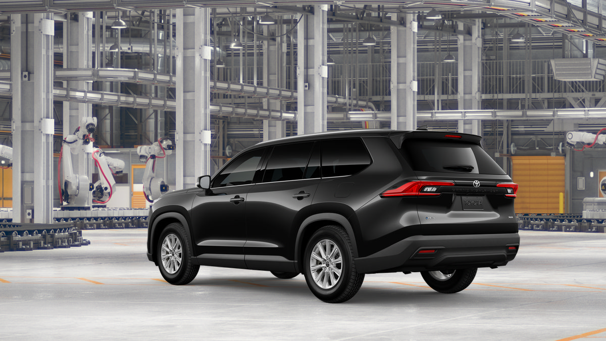 New 2026 Toyota Grand Highlander XLE FWD image 8