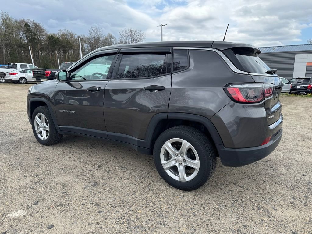 Used 2023 Jeep Compass Sport image 3