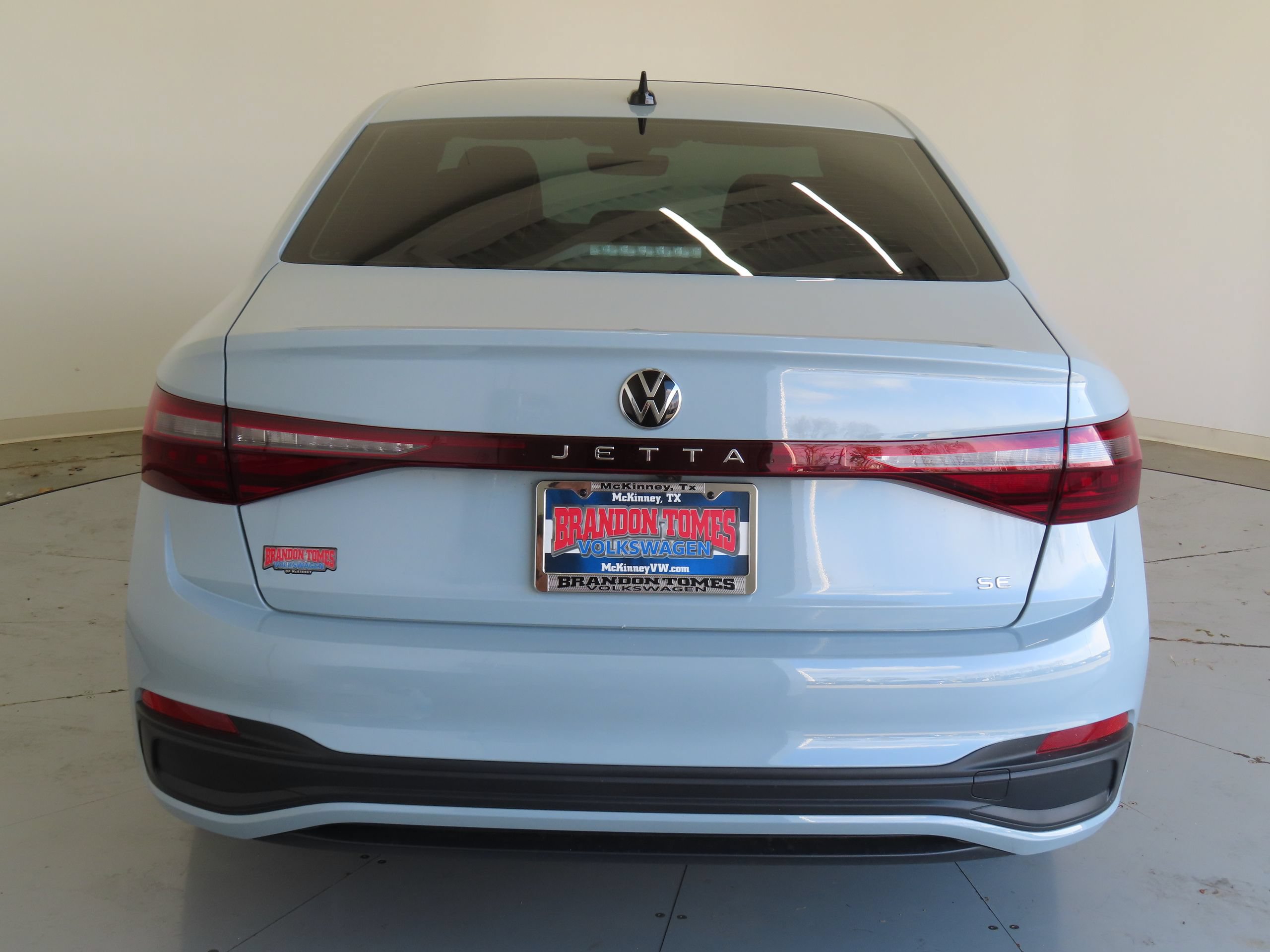 New 2026 Volkswagen Jetta SE FWD image 4