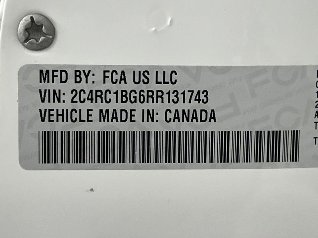 Used 2024 Chrysler Pacifica Touring-L image 80