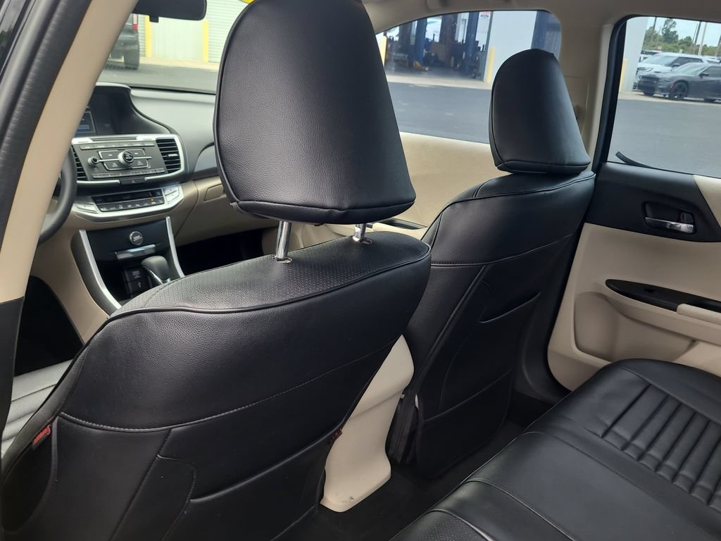 Used 2013 Honda Accord LX image 8