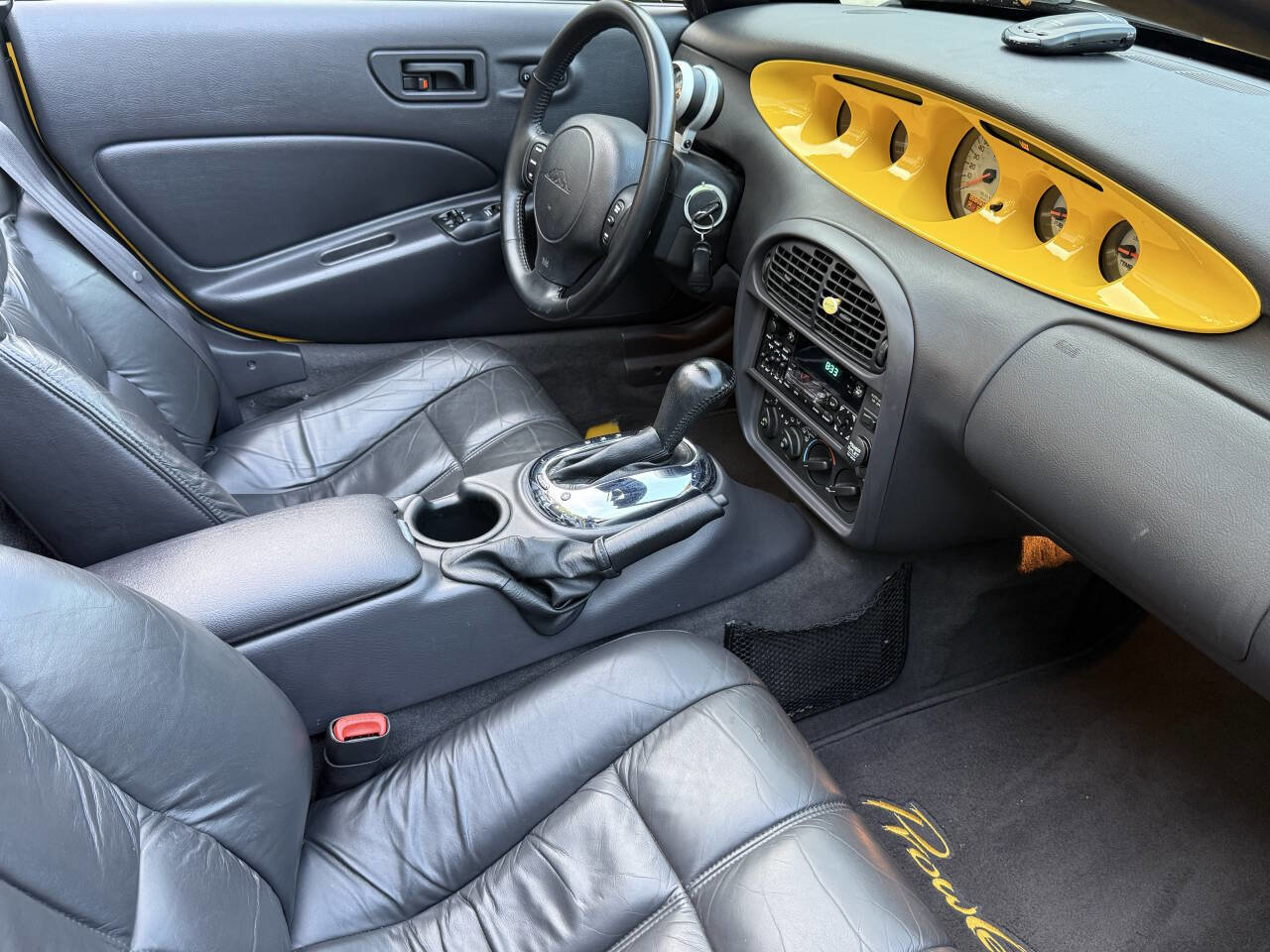 Used 2000 Plymouth Prowler RWD image 33