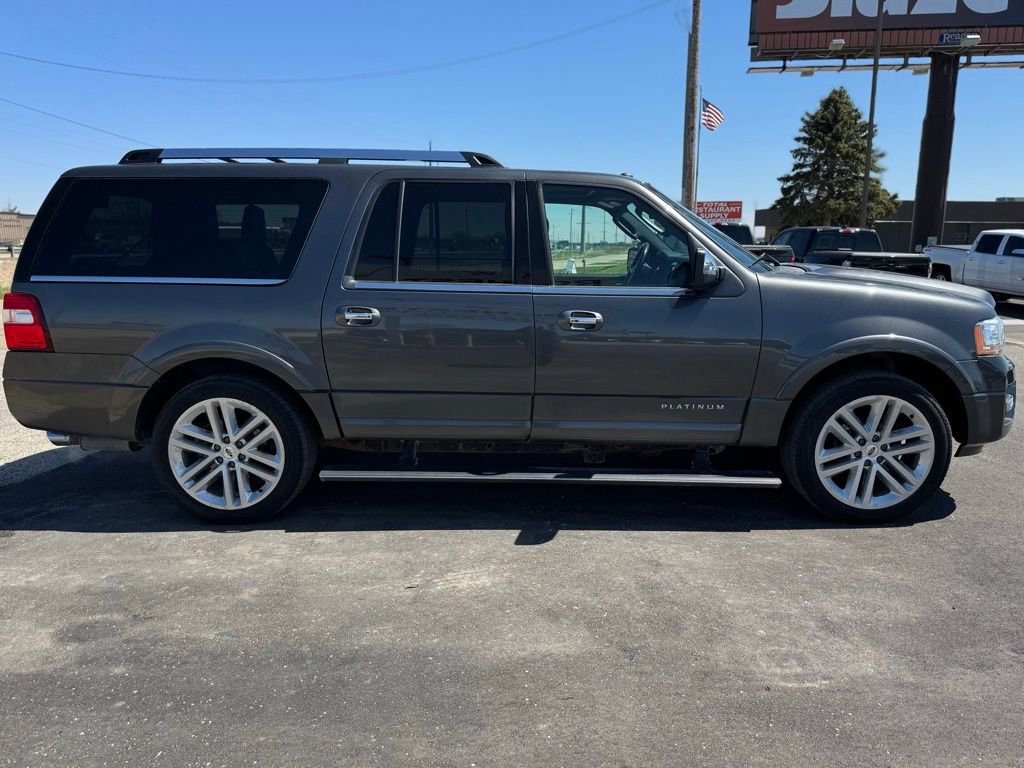 Used 2016 Ford Expedition EL Platinum AWD/4WD image 36