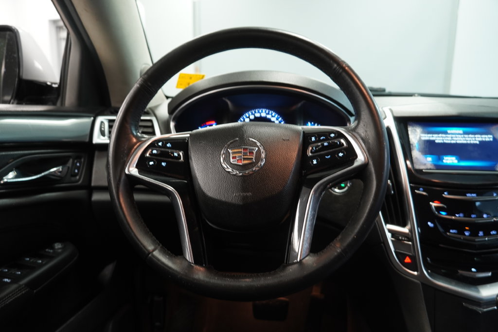 Used 2015 Cadillac SRX FWD image 17