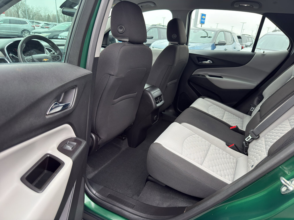 Used 2018 Chevrolet Equinox LS image 28