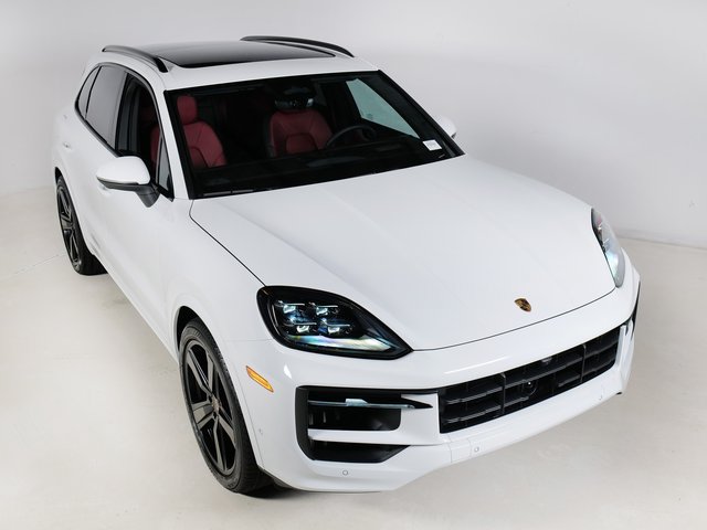 New 2026 Porsche Cayenne S AWD/4WD image 30
