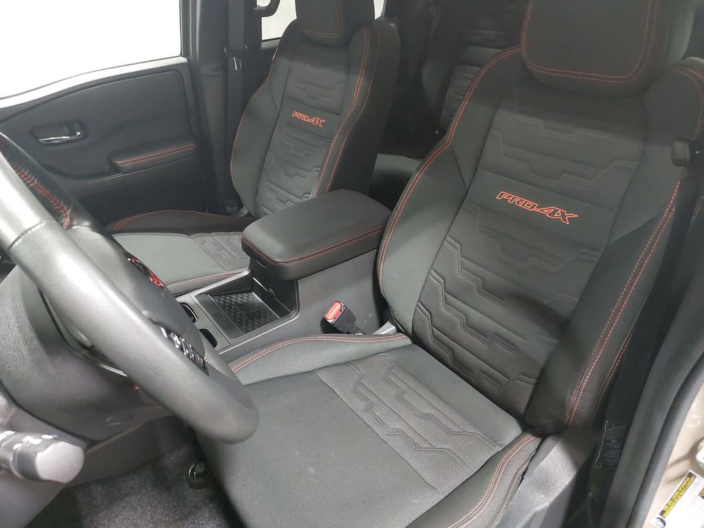 Used 2024 Nissan Frontier PRO-4X w/ Pro Convenience Package image 14