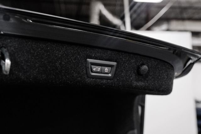 Used 2022 BMW 530e w/ Premium Package image 58