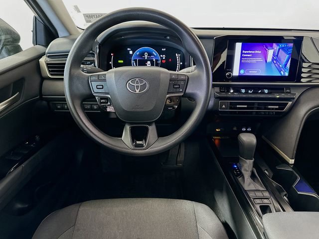 Certified 2025 Toyota Camry LE image 23