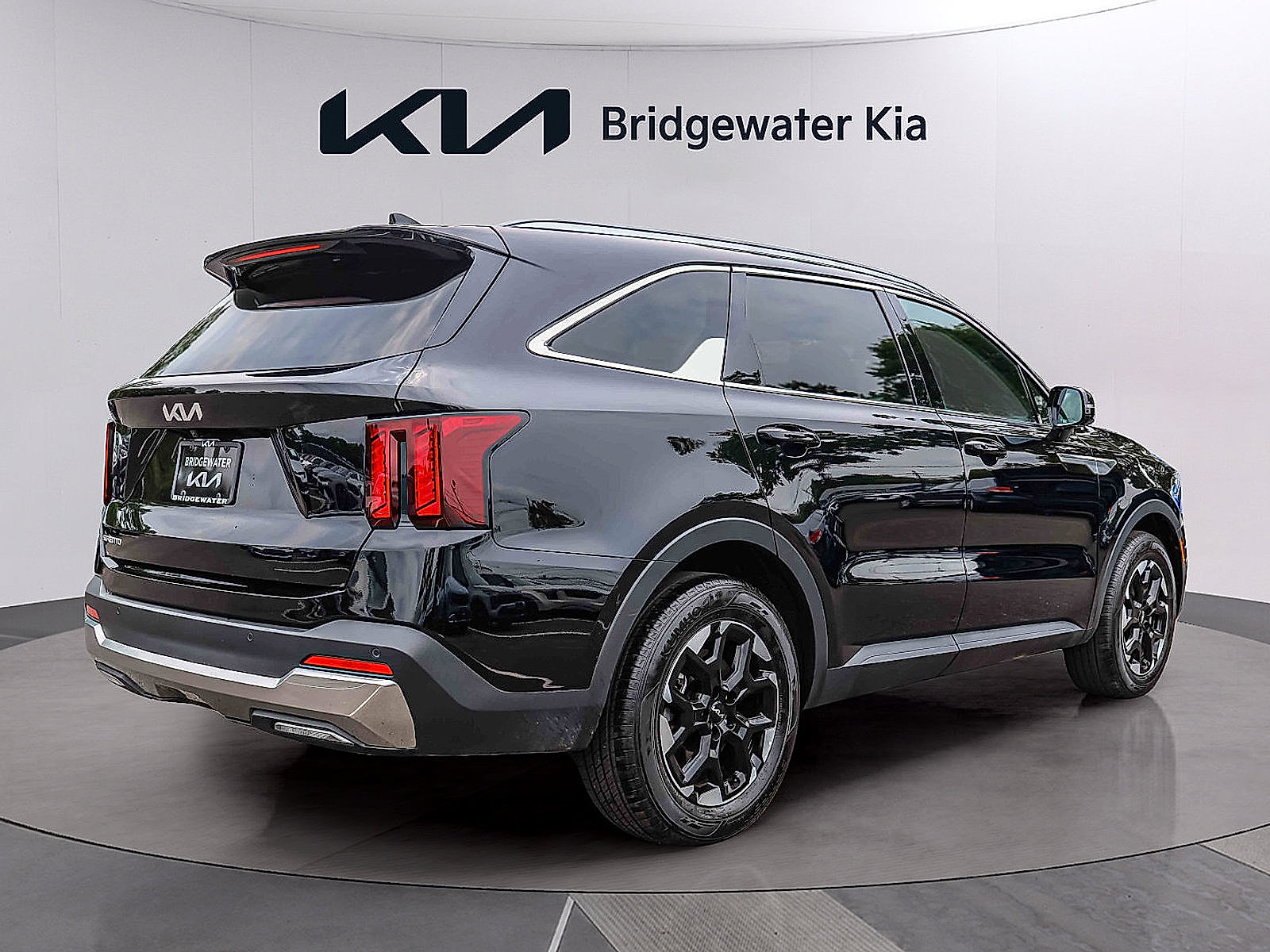 Certified 2026 Kia Sorento S FWD image 6
