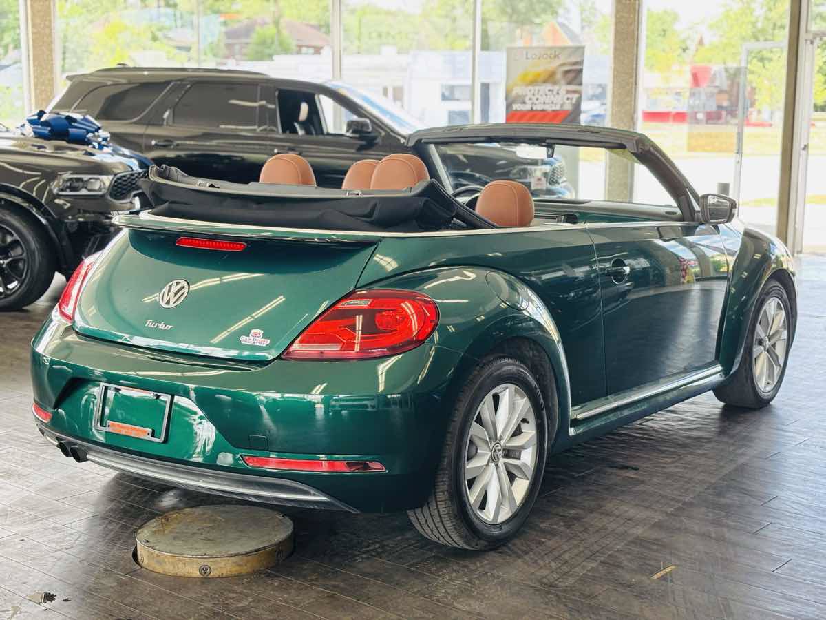 Used 2017 Volkswagen Beetle 1.8T SEL FWD image 7
