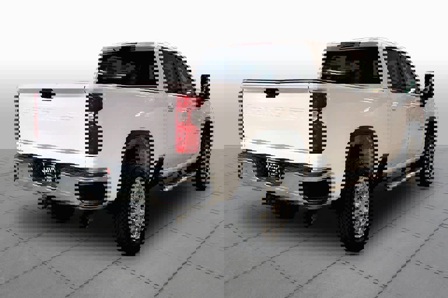 Used 2021 Chevrolet Silverado 2500 LT AWD/4WD image 12