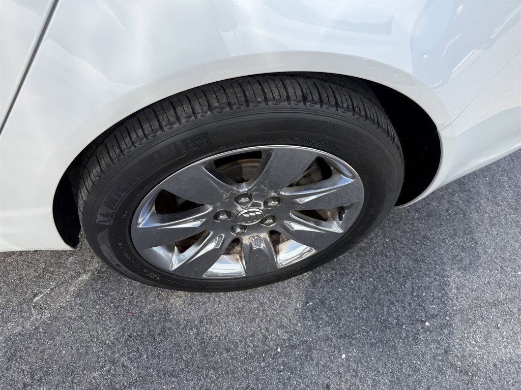 Used 2017 Buick Regal Premium w/ Driver Confidence Package #1 image 6