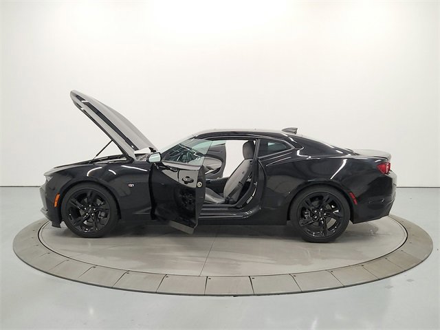 Used 2024 Chevrolet Camaro LT image 13