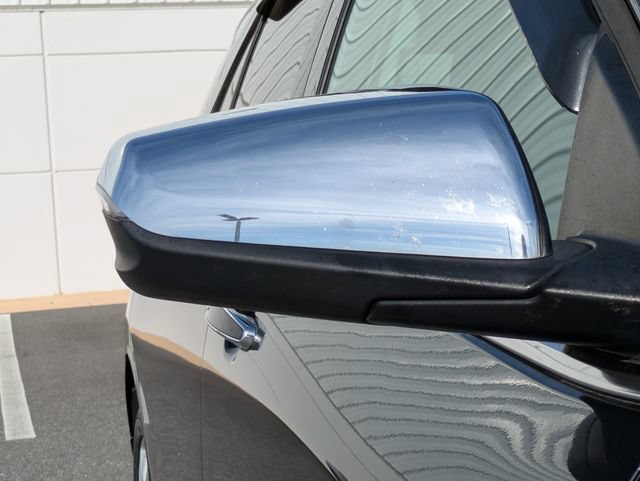 Used 2020 Chevrolet Equinox Premier FWD image 12