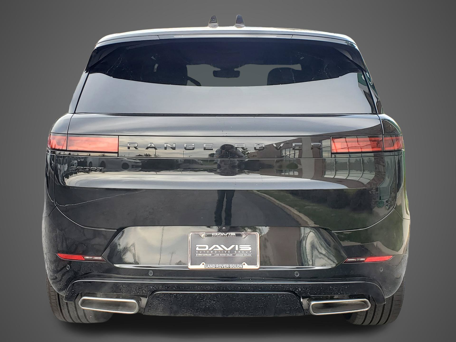 New 2027 Land Rover Range Rover Sport Dynamic SE AWD/4WD image 6