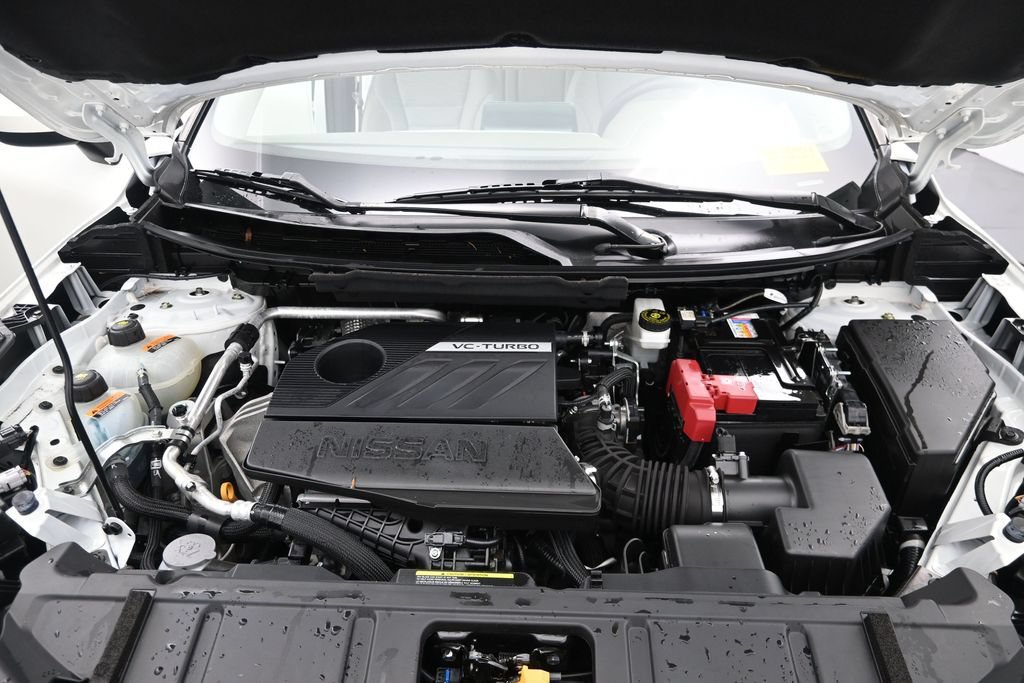 Used 2023 Nissan Rogue SV AWD/4WD image 16