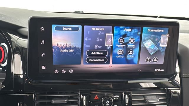 New 2026 Nissan Pathfinder Platinum image 28